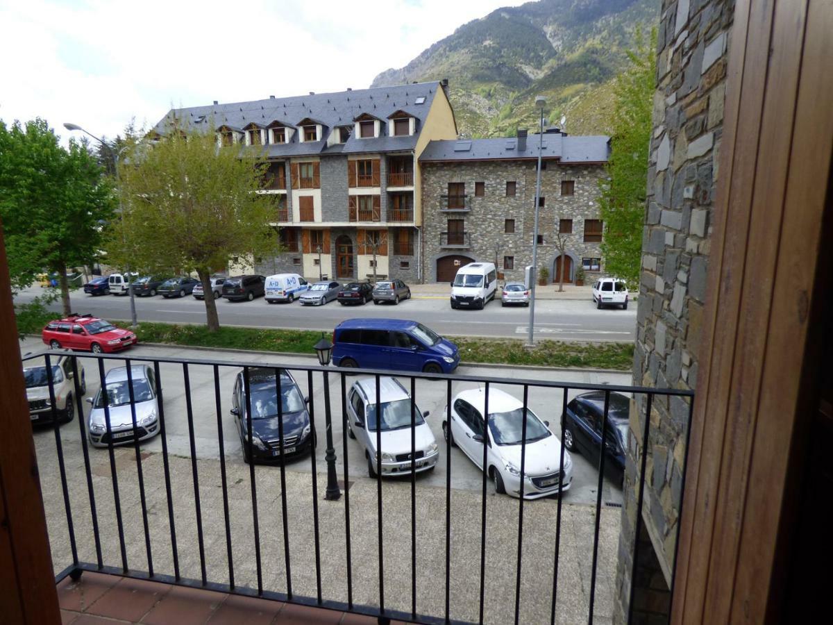 Reconquista Appartement Benasque Buitenkant foto