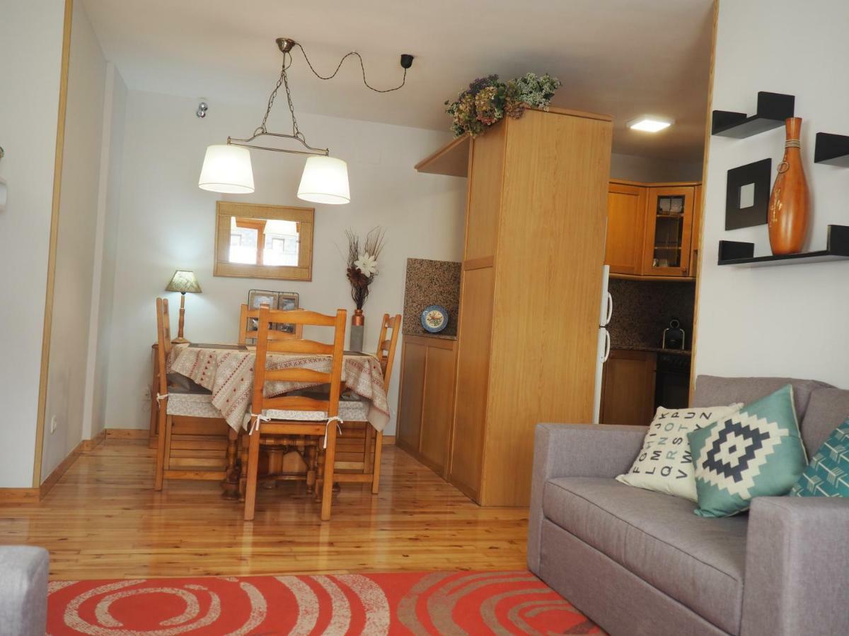Reconquista Appartement Benasque Buitenkant foto